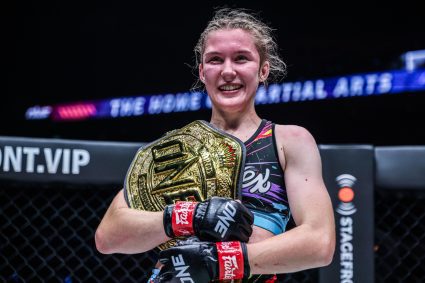 woman muay thai champion