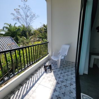 Bangarang Balcony2